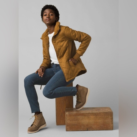 Prana Esla Jacket Womens Size XS Gold Quilted Athleisure Fleece Fall Winter Warm - Picture 13 of 16